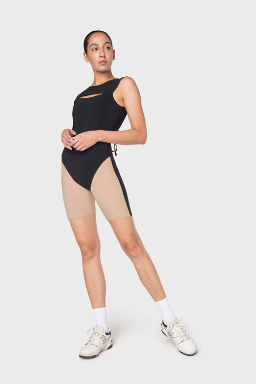 PHYZIKA is a female-founded, purpose-driven brand redefining activewear with a commitment to sustainability.