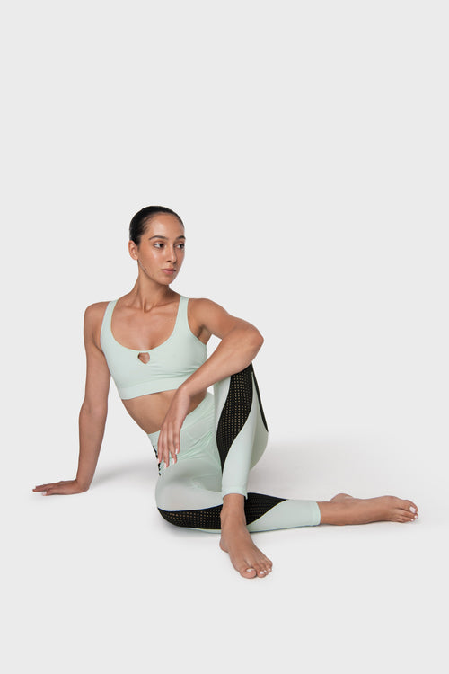 MIMI - Sports bra in PHYZIKA mint